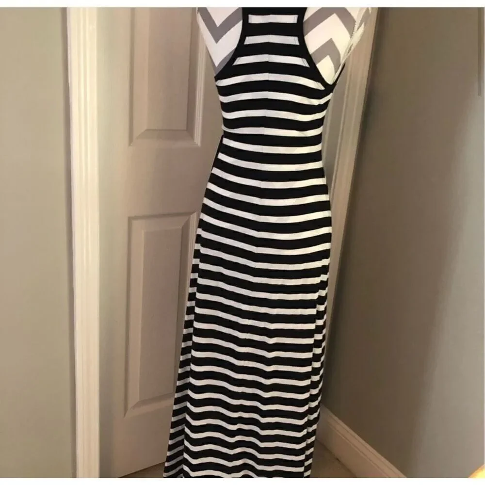 Express racer back tank dress - Picture 2 of 7